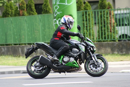 2 in 1: Kawasaki  Z800 teszt