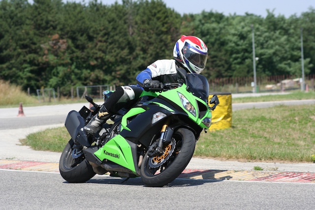 Kawasaki ZX 6 R 2013 ABS teszt