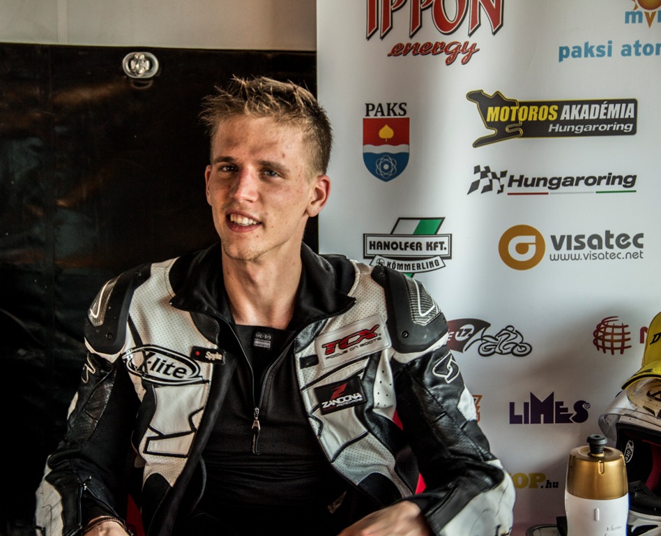 Teljes szezont teljesít jövőre az olasz bajnokság National Trophy 600-as kategóriájában a Tomracing Motorsport Team versenyzője