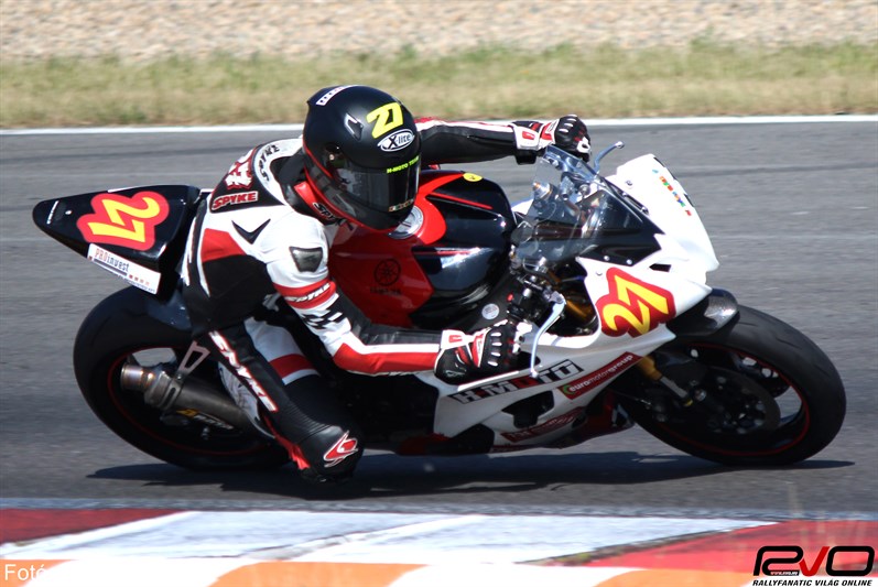Hétvégén tarolt a H-MOTO