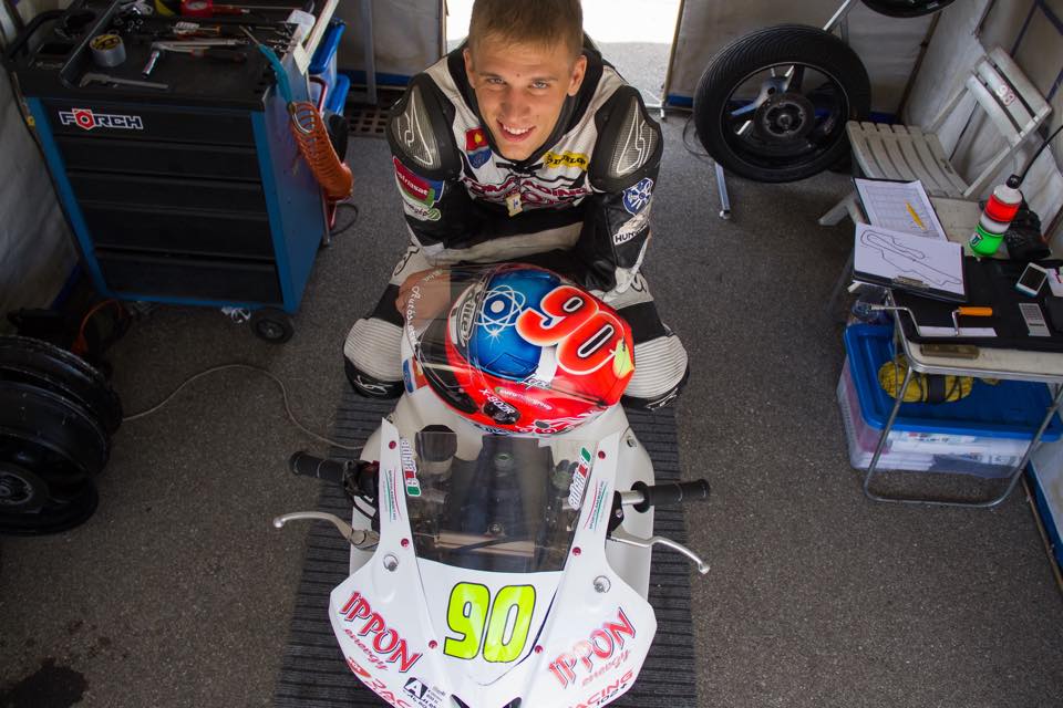 Pontszerzéssel és összetettben a 13. hellyel zárta első olasz bajnoki szezonját a National Trophy 600-as kategóriában a Tomracing Motorsport pilótája