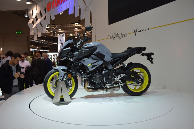EICMA újdonságok: Megérkezett a sötét oldal ura: Yamaha MT-10!