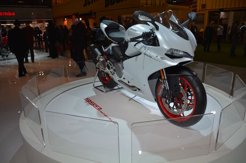 Új superbike: Ducati 959 Panigale